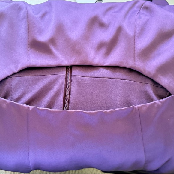 Dress the Population Satin Purple Midi Dress 
Size M - Picture 4 of 10